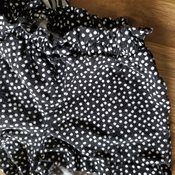 Black & White Shorts Bundle 12m - Picture 2 of 6